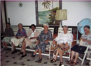 /Archivos/Fotos/34/Cuba/resid ancianas.jpg